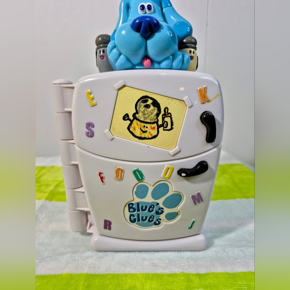1999 Tyco Blue's Clues REFRIGERATOR Interactive Talking Game Toy Steve Era